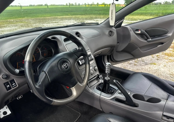 Toyota Celica cena 22500 przebieg: 350000, rok produkcji 2000 z Poznań małe 137